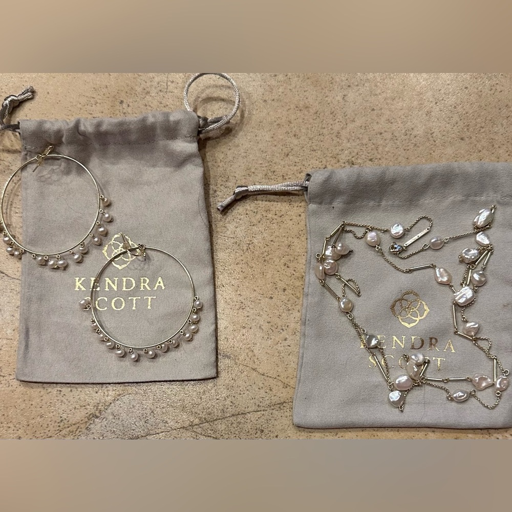 Set of Kendra Scott Hilty hoop earrings with Sabrina long strand necklace